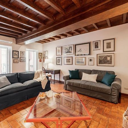 Domus Quiritum Charming, Appartamento D'Epoca A Campo De' Fiori Rome Luaran gambar