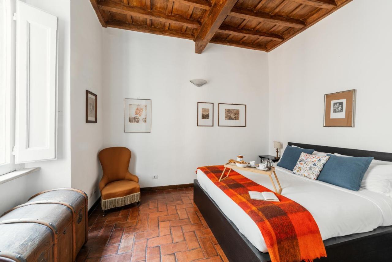 Domus Quiritum Charming, Appartamento D'Epoca A Campo De' Fiori Rome Luaran gambar