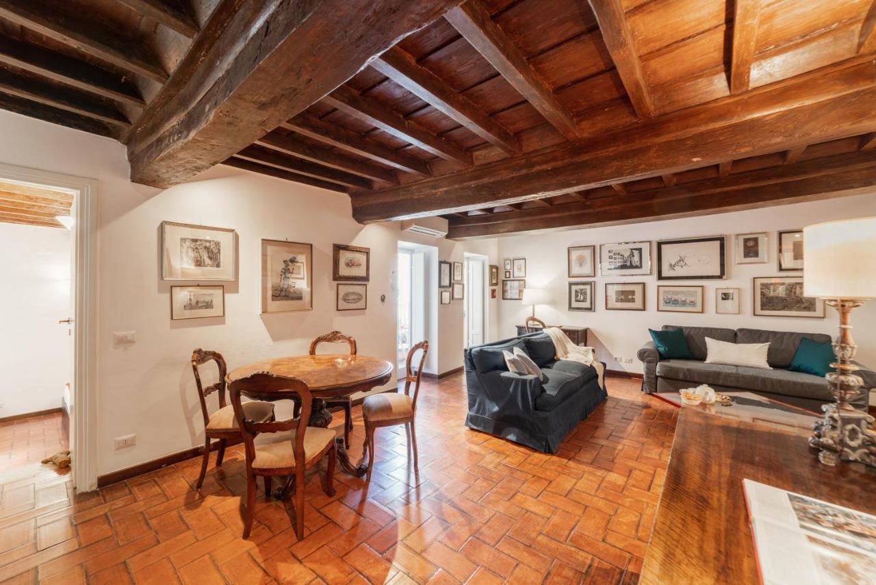 Domus Quiritum Charming, Appartamento D'Epoca A Campo De' Fiori Rome Luaran gambar
