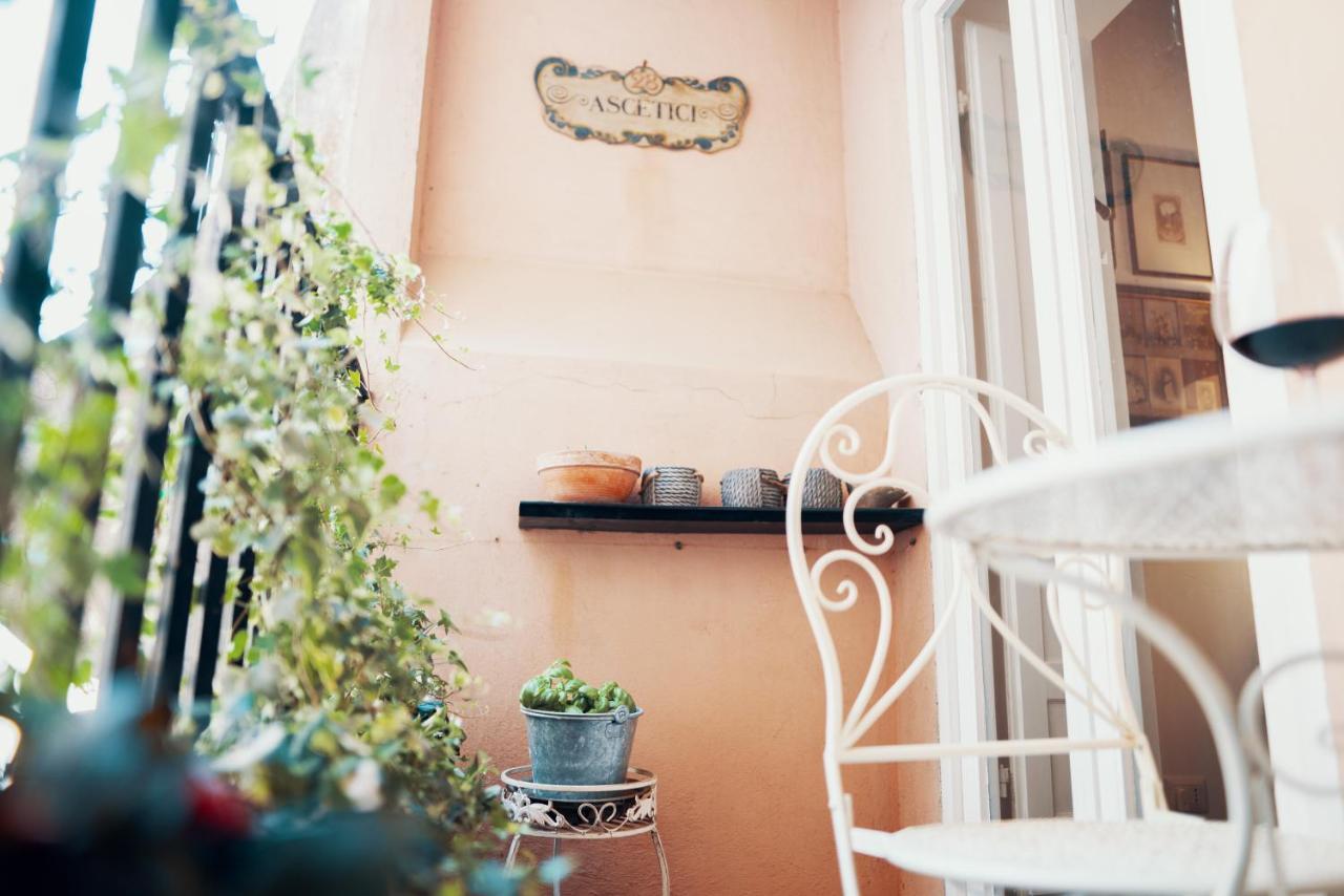 Domus Quiritum Charming, Appartamento D'Epoca A Campo De' Fiori Rome Luaran gambar