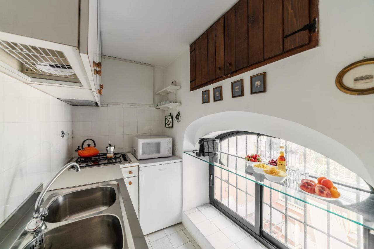 Domus Quiritum Charming, Appartamento D'Epoca A Campo De' Fiori Rome Luaran gambar